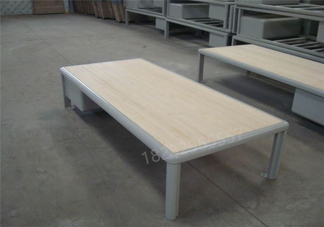 东方看守所床具